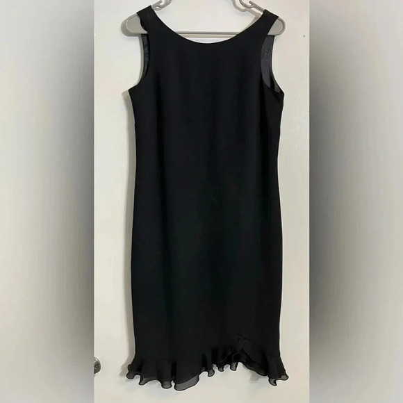 AGB Dresses & Skirts - AGB Formal Sheer Cocktail Black Dress Women's size 6 V Neck Sleeveless